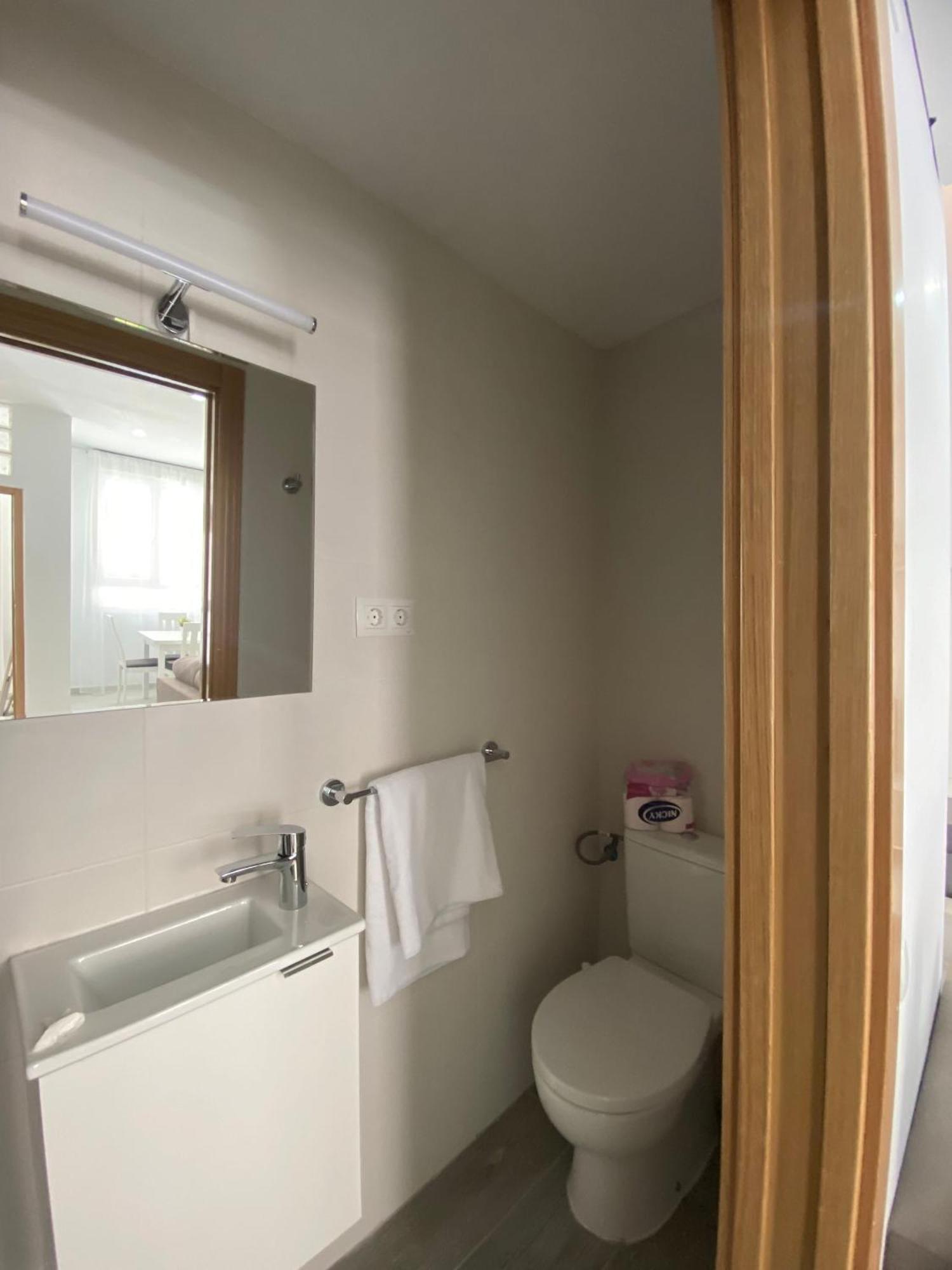 El Jardin Del Angel Aloe Apartment Madrid Ngoại thất bức ảnh